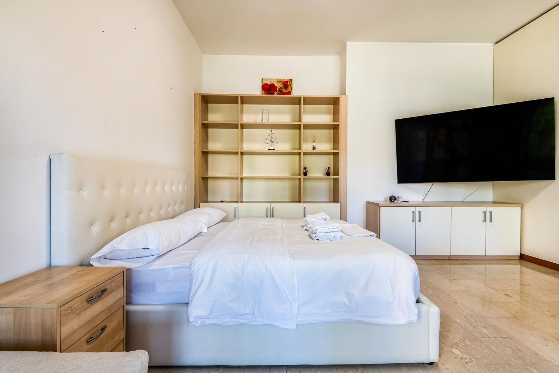 3pax Wifi- Via Tosi Appartement Milan